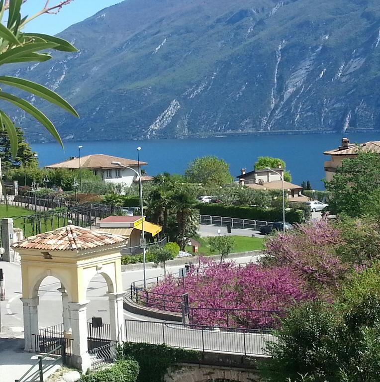 Hotel Villa Grazia Limone sul Garda Exterior photo